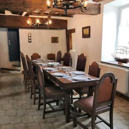 Terre De Doue-famille-amis- Proche Coulommiers-disney Holiday home *