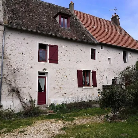 Terre De Doue-famille-amis- Proche Coulommiers-disney Holiday home Doue